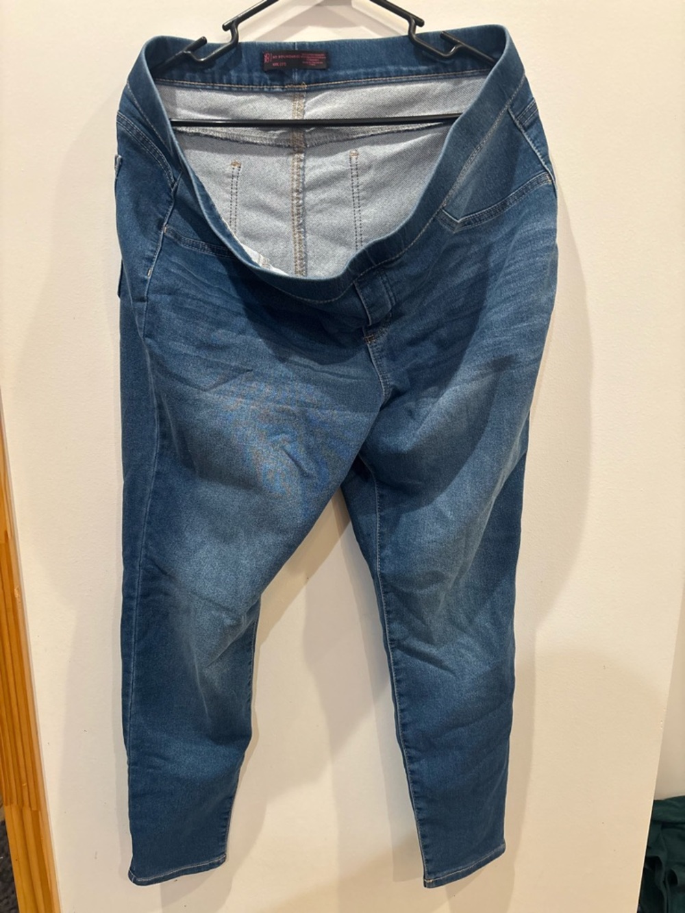 3XL No Boundaries Jeggings- Medium Blue Wash